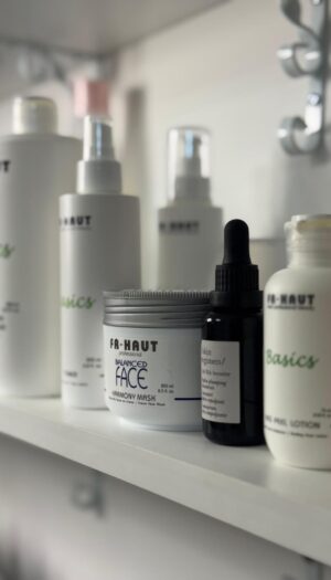 Coafor cosmetica manichiura masaj Floreti Cluj 34